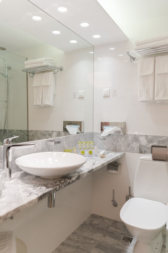 Economy Double Room (Internal Courtyard view) photo 3