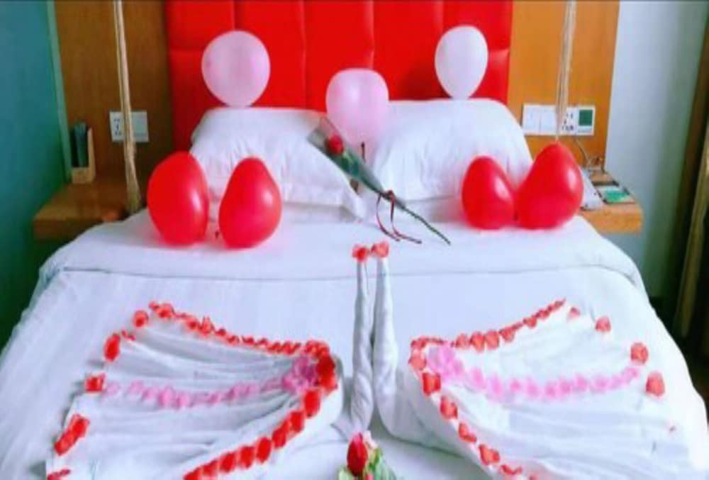 Romantic Round Bed Room - Photo 2