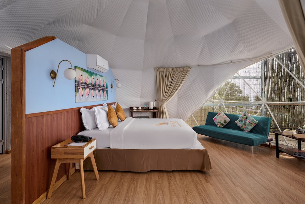 Deluxe Double Room Jungle View