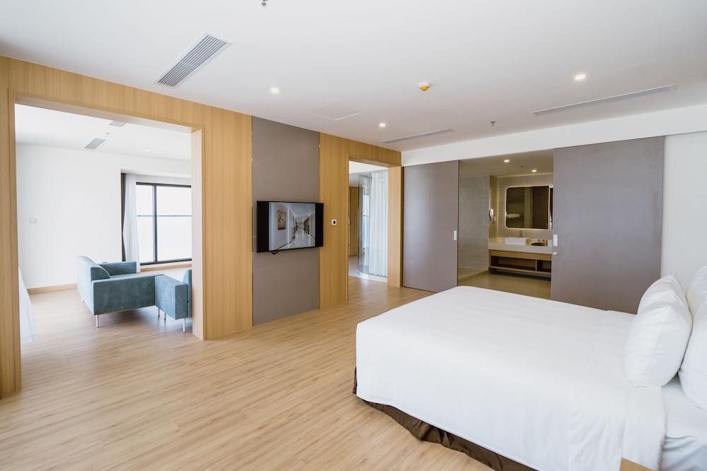 Executive Suite, Ocean View - Photo 1