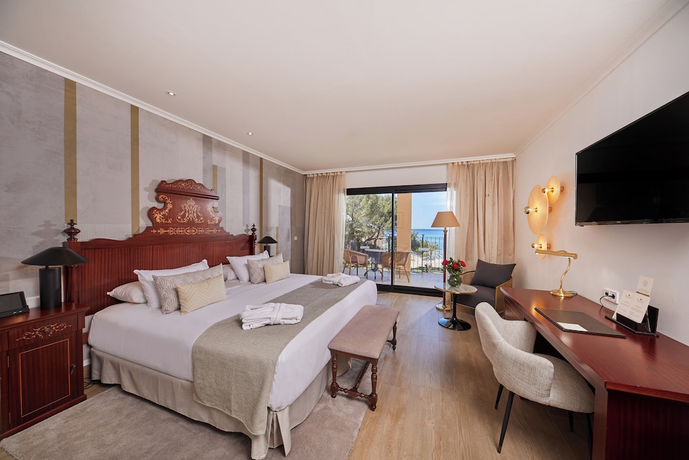 Deluxe Double Room, Terrace, Sea View (Preferred Club)