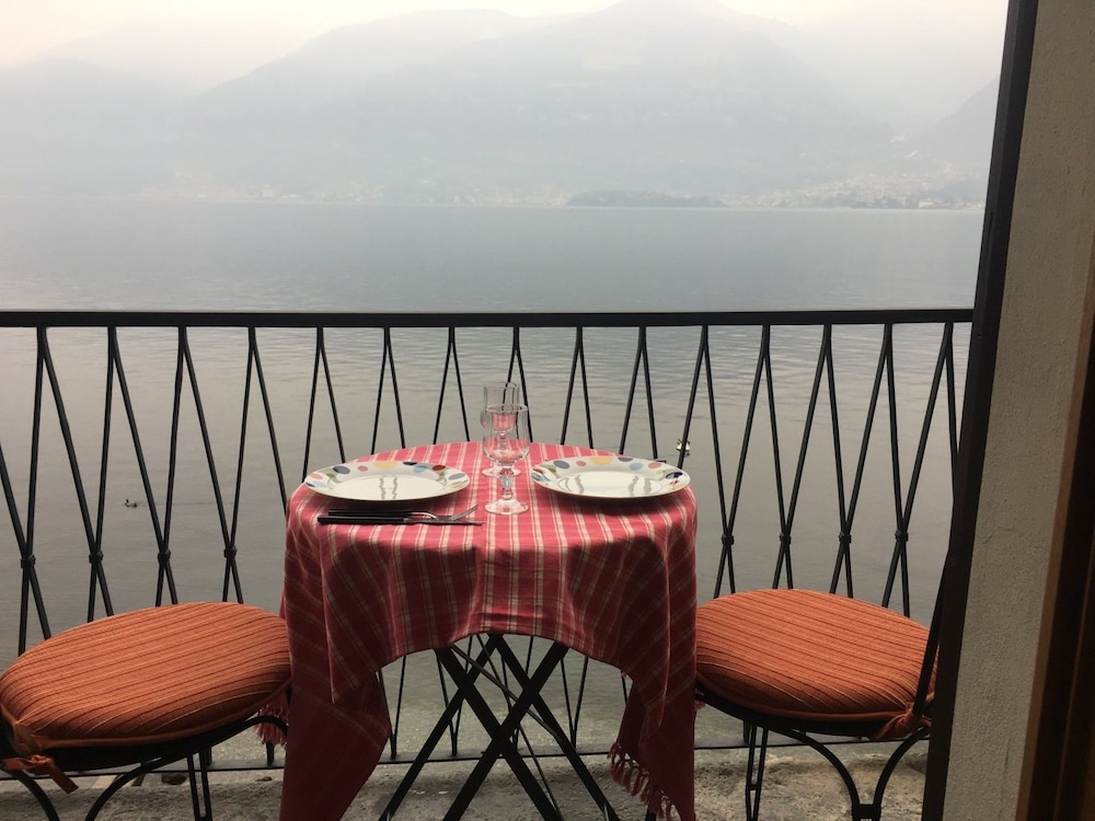 Apartment, 1 Bedroom, Lake View photo 3