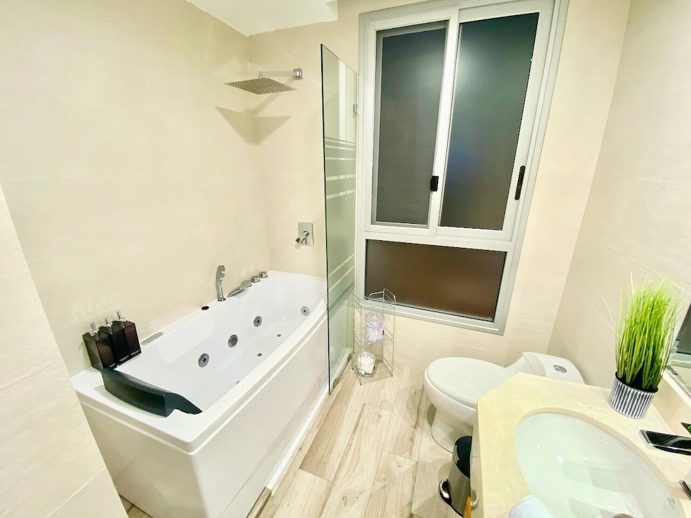 Business Apartment photo 2