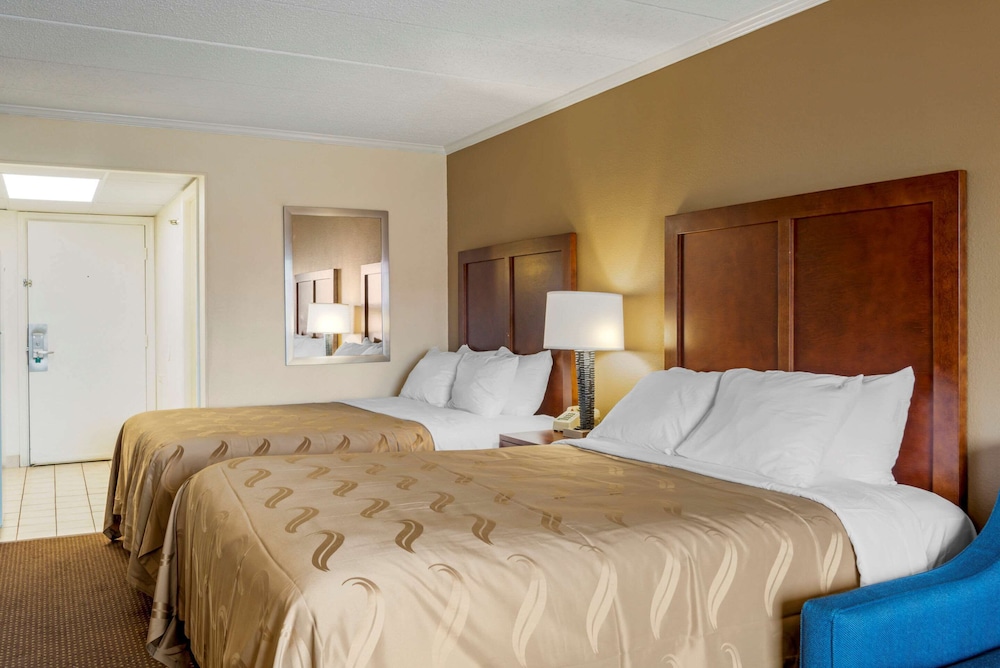 Room, Multiple Beds, Accessible, Non Smoking (Efficiency) - Photo 3