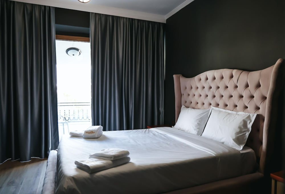 Comfort Double Room, Balcony, Mountain View photo 2