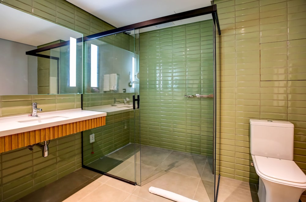 Deluxe Double Room - Photo 17