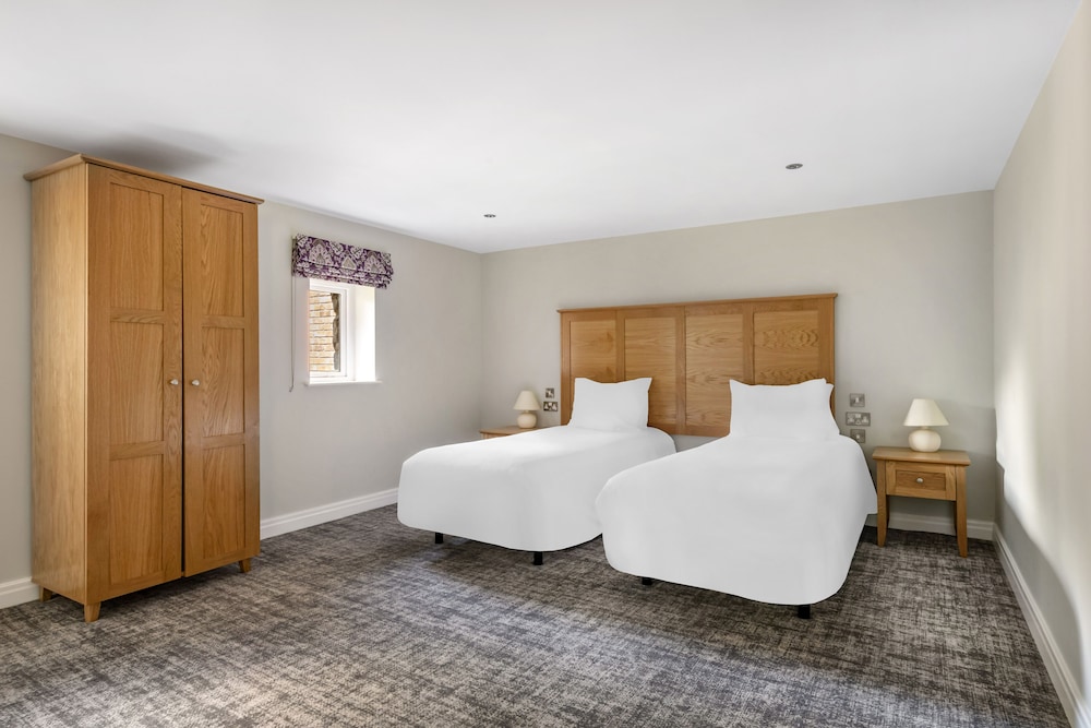 Apartment, 2 Bedrooms - Photo 4
