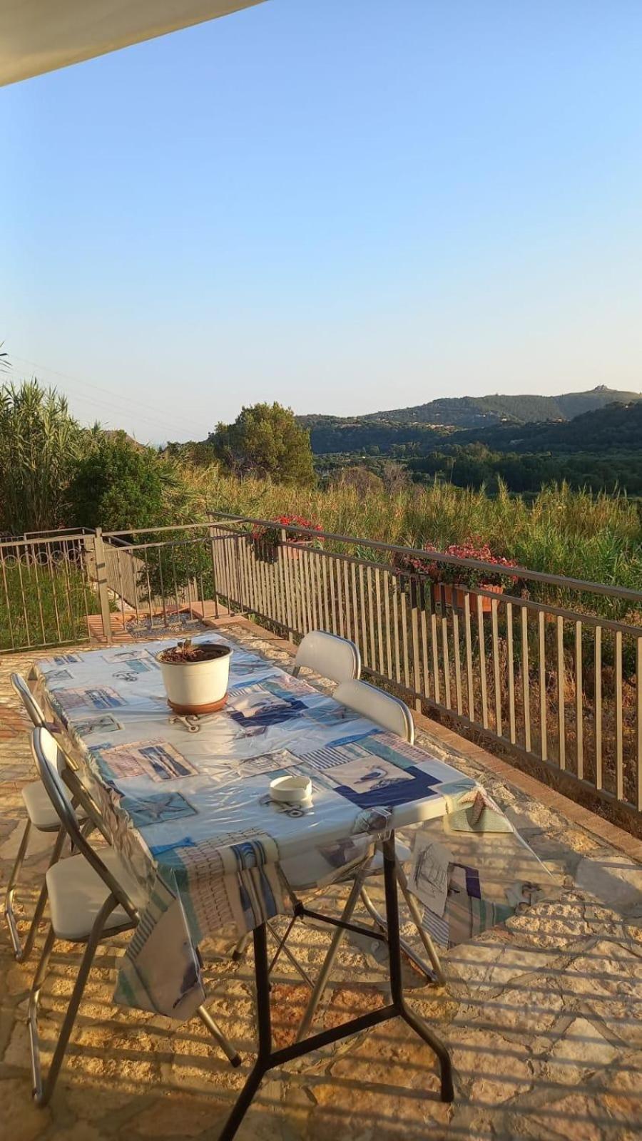 Triple Room with Terrace photo 3