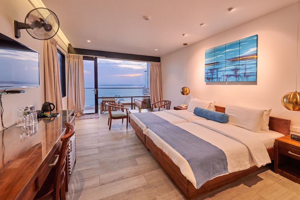Deluxe Twin Room, Accessible, Ocean View