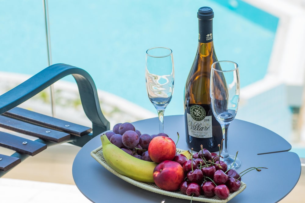 Deluxe Double Garden/Pool View