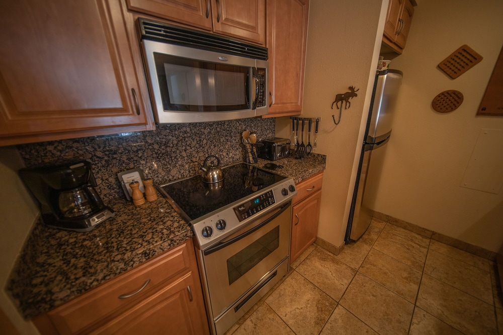 Condo, Multiple Beds, Mountain View (Pines 2047) photo 2