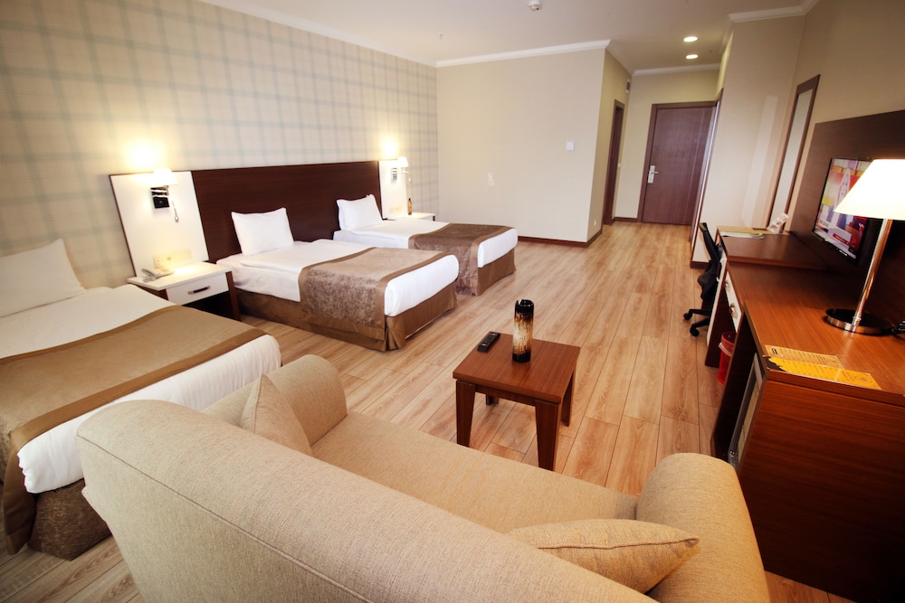 Standard Twin Room photo 2