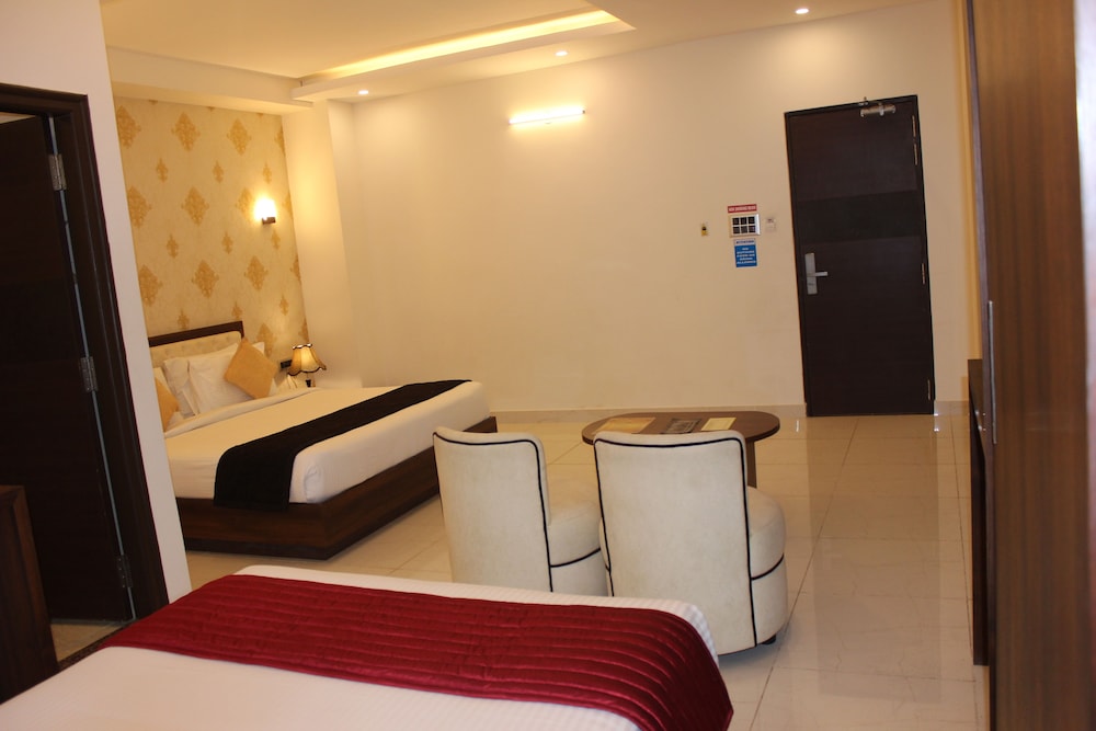 Superior Twin Room photo 2