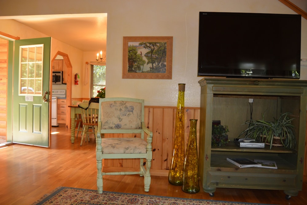 Cottage, 2 Bedrooms photo 2