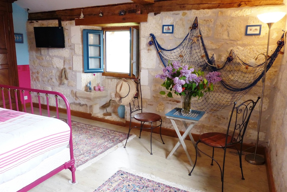 Comfort Double Room, Park View, Garden Area photo 1