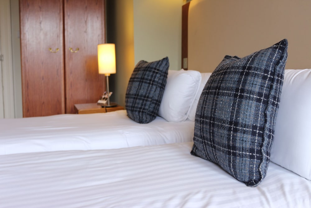 Twin Room (1 adult) - Photo 6