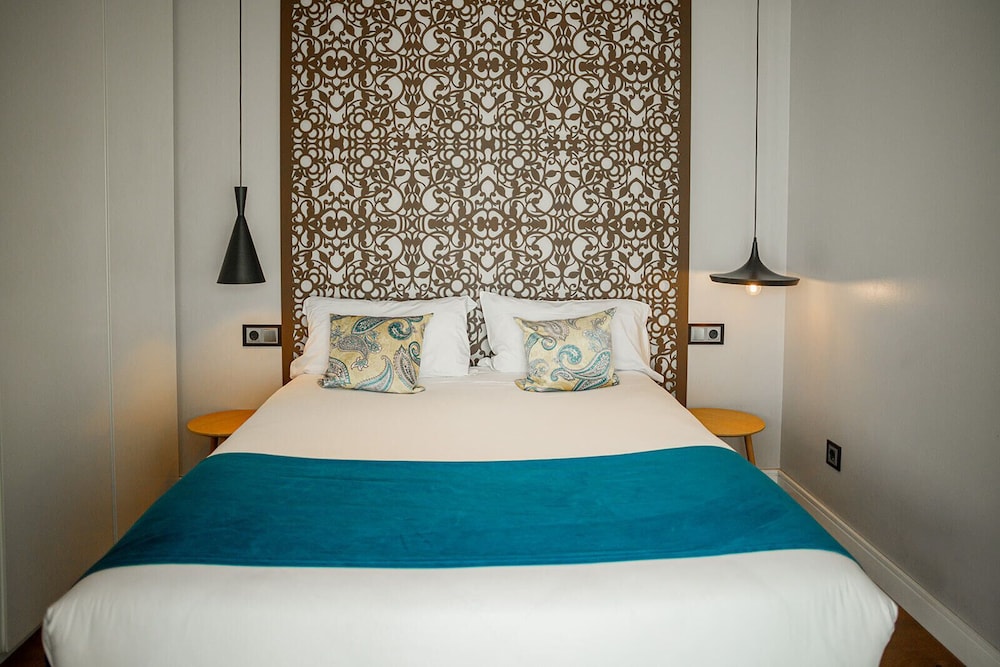 City Apartment, 1 Bedroom, Terrace, City View - Photo 1