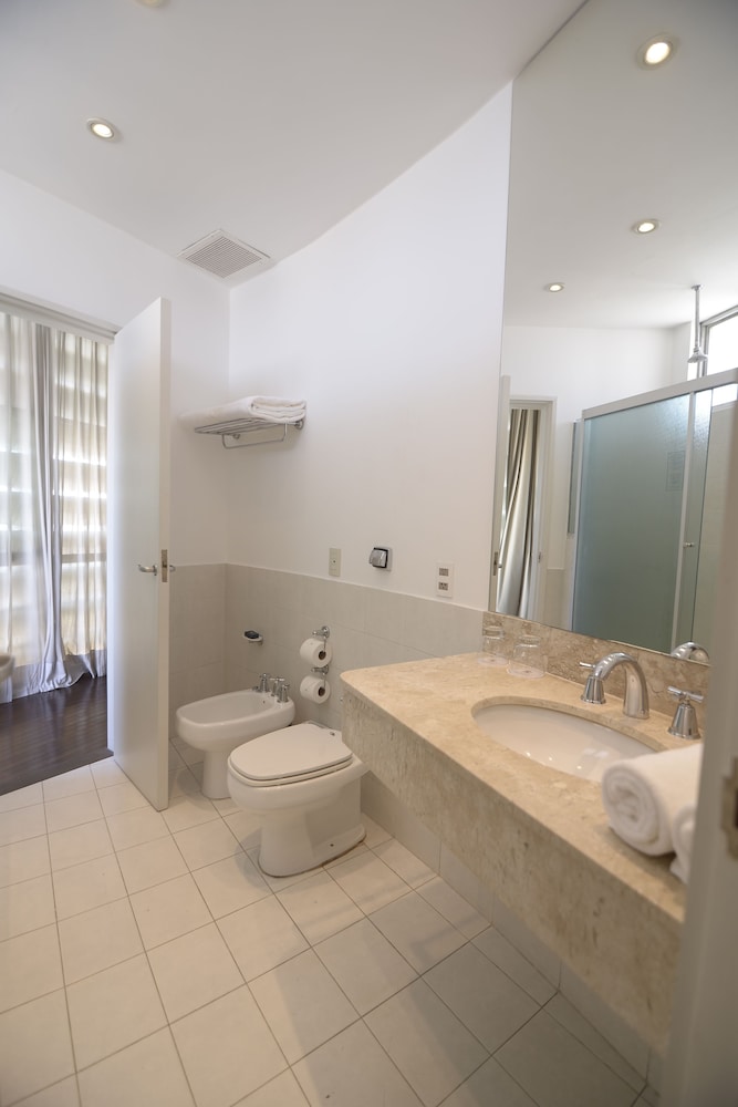 Family Suite - Photo 5