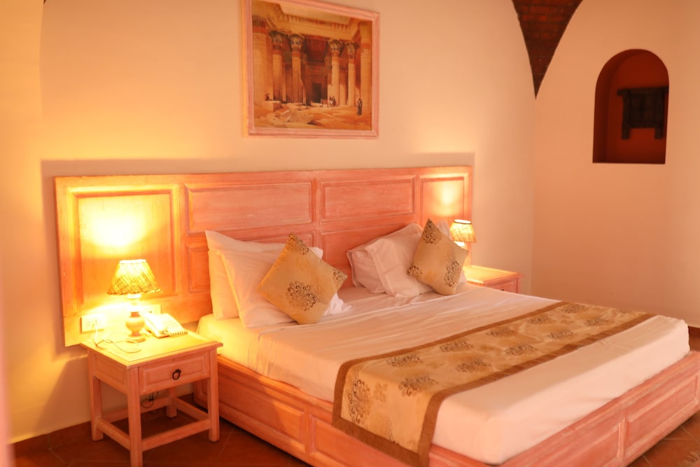 Standard Double or Twin Room, Garden View - Photo 1