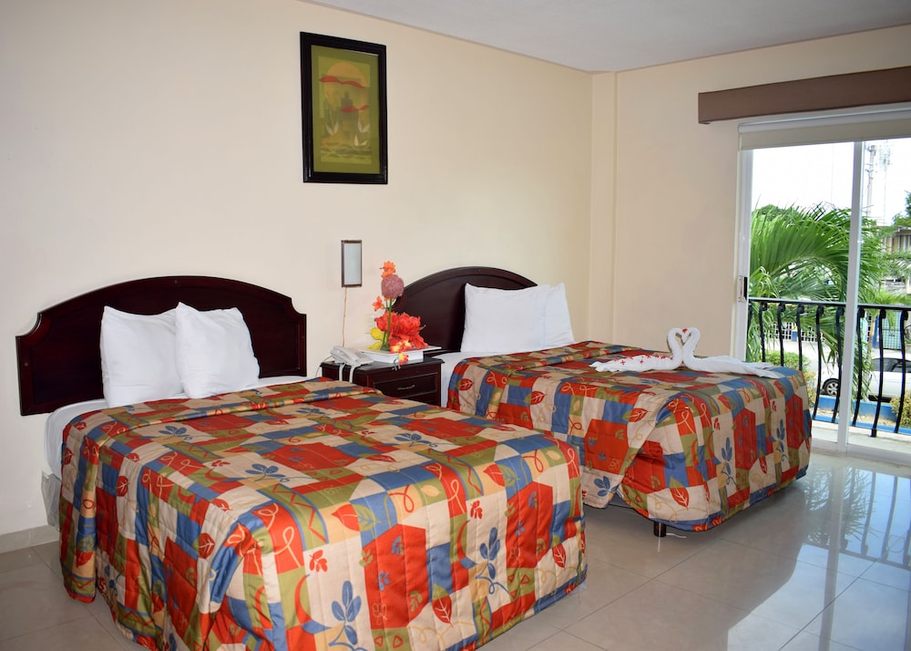 Executive Double Room, 2 Double Beds photo 2