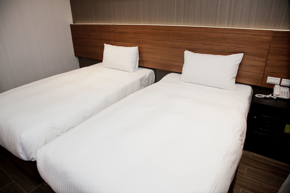 Superior Twin Room, 2 Twin Beds photo 2