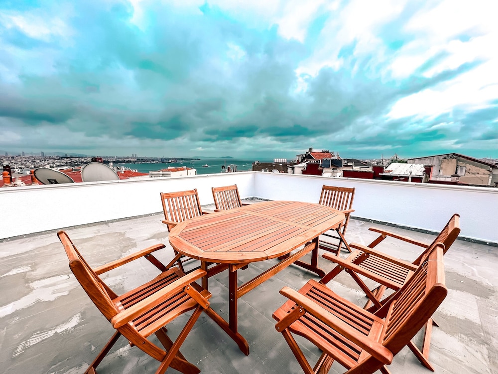 Superior Condo, 1 Bedroom photo 1