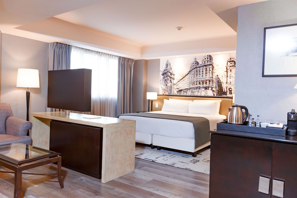 Junior Suite, 1 King Bed