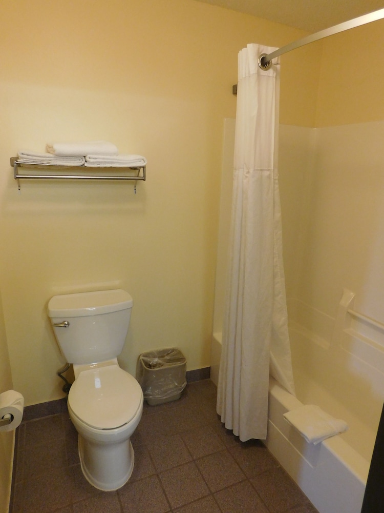 Efficiency, Room, 1 King Bed, Non Smoking - Photo 3