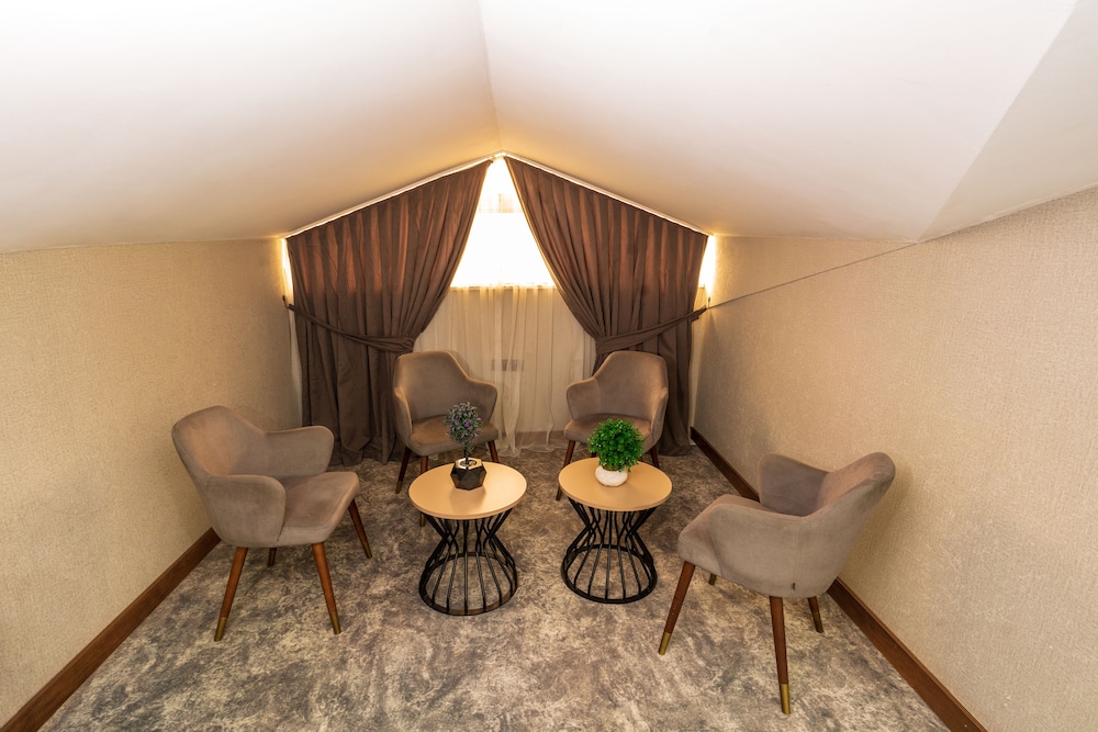 Family Suite - Photo 5