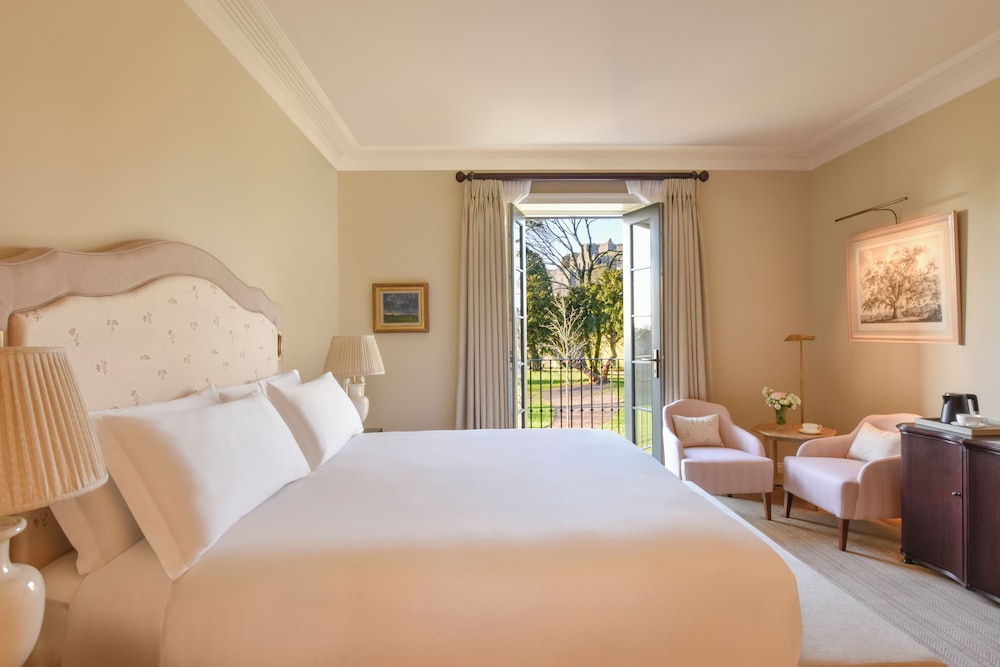 Garden Wing Superior Room photo 1