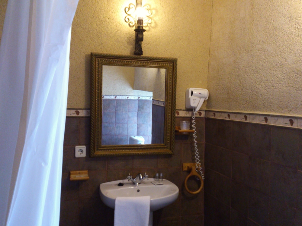 Double or Twin Room photo 2