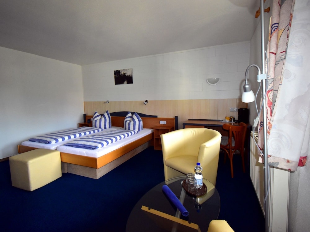 Comfort Double Room, Private Bathroom - Photo 1