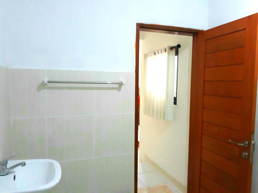 Standard Room - Photo 15