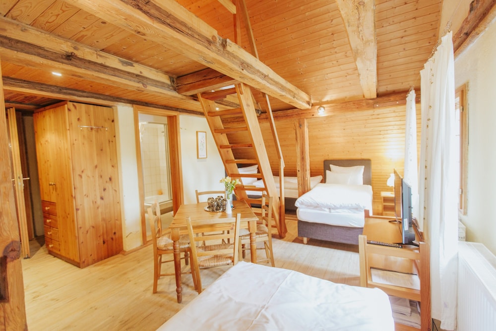 Triple Room photo 2