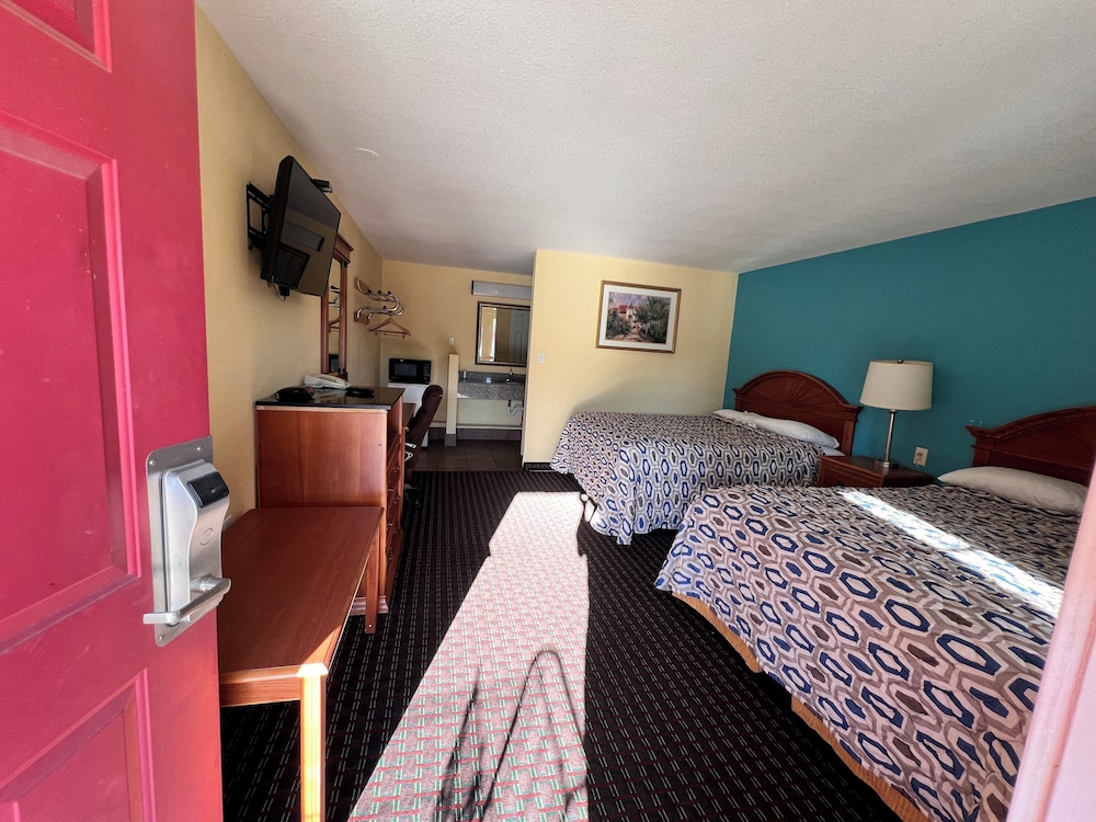 Standard Double Room photo 3