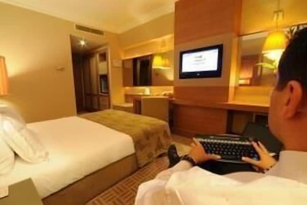 Room photo 2