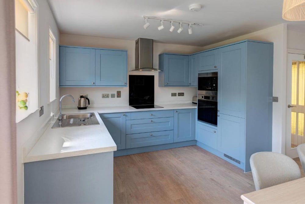 Family Cottage, 2 Double Beds (Cosy) photo 2