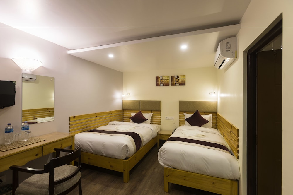 Standard Twin Room, 1 Bedroom, Accessible photo 3