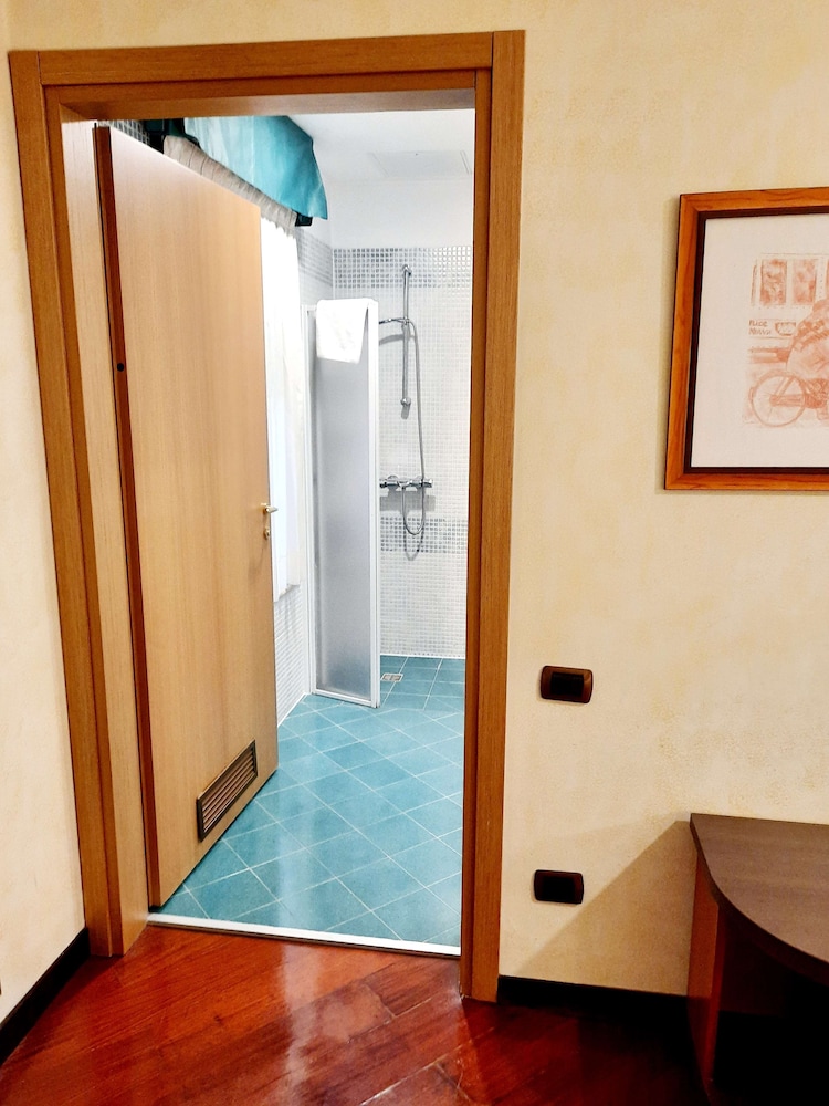 Economy Room, 1 Twin Bed