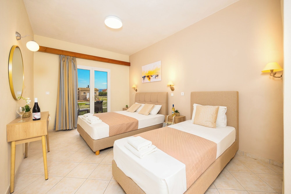 Triple Room, Garden View photo 1