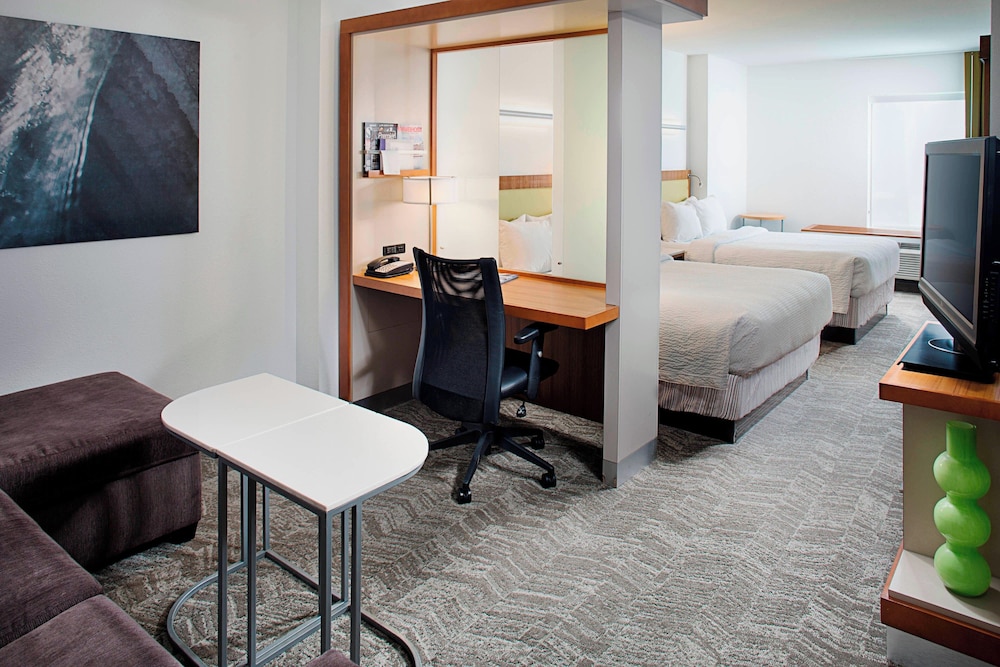 Studio Suite, 1 Double Bed (Hearing Accessible) - Photo 1