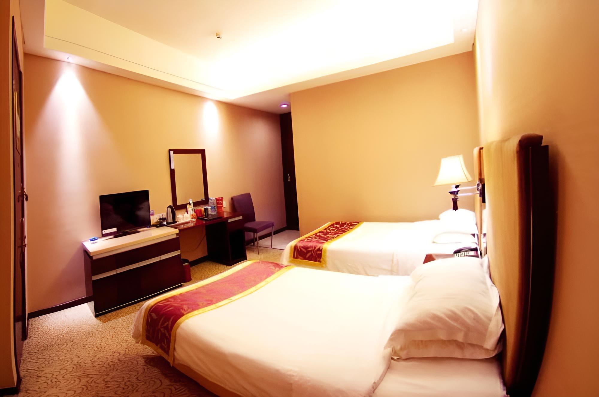 Economy Twin Room photo 1