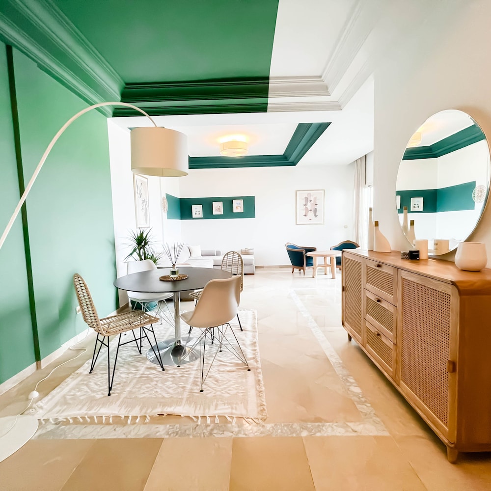 Apartment photo 1