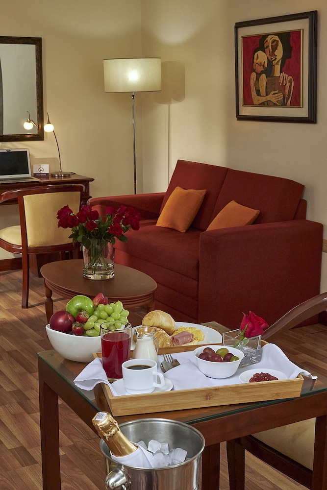 Presidential Suite photo 2