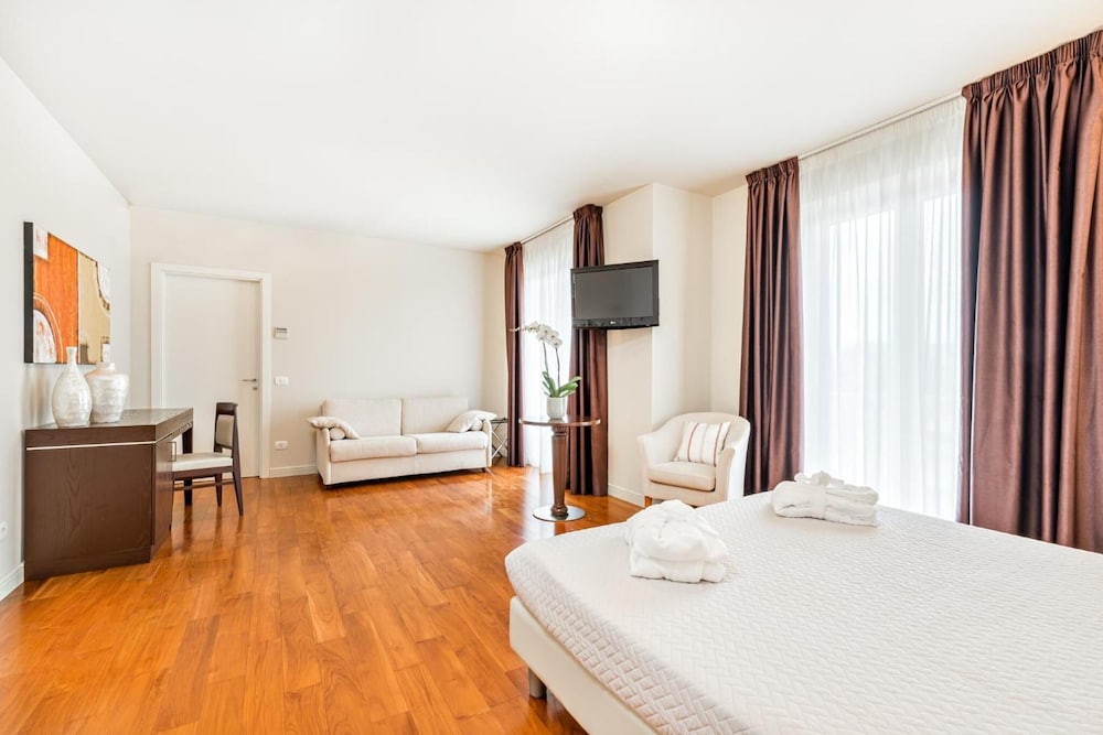 Luxury Double Room photo 3