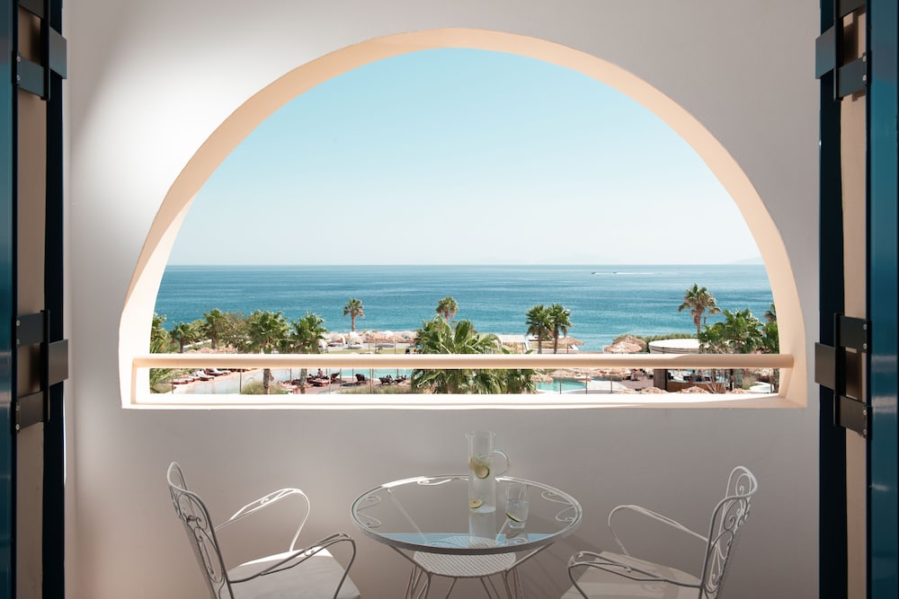 Twin Room, Sea View - Photo 4