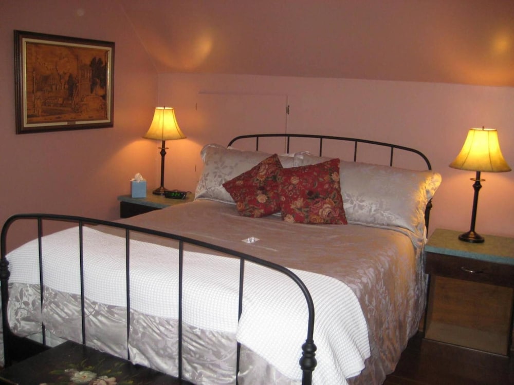 The Rose Room photo 2