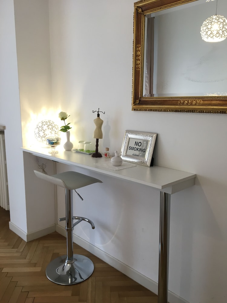 Deluxe Double Room, Ensuite photo 3