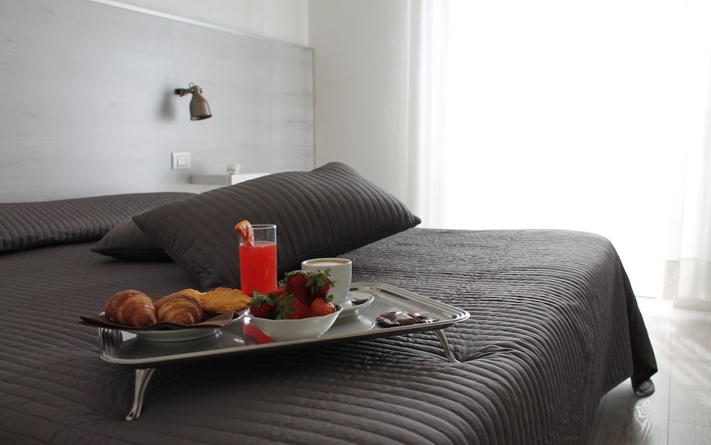 Basic Double Or Twin Room photo 1