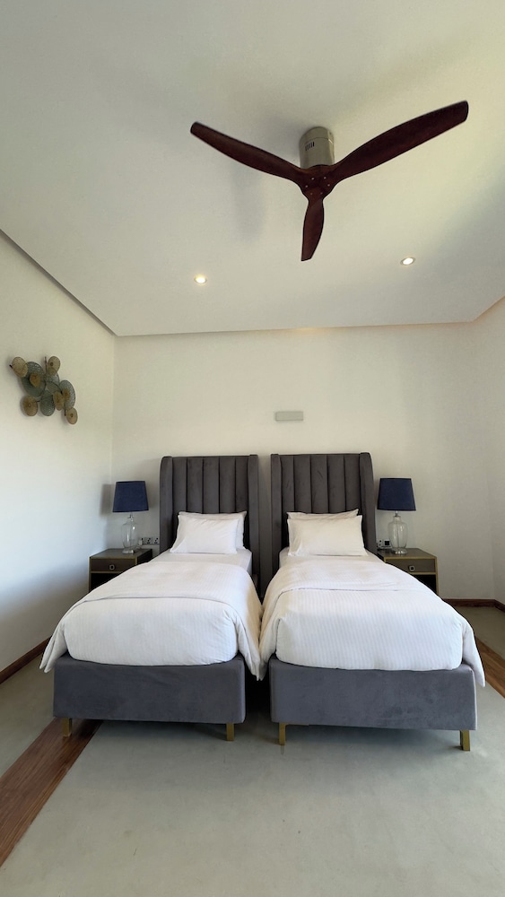 Junior Suite with Balcony photo 2